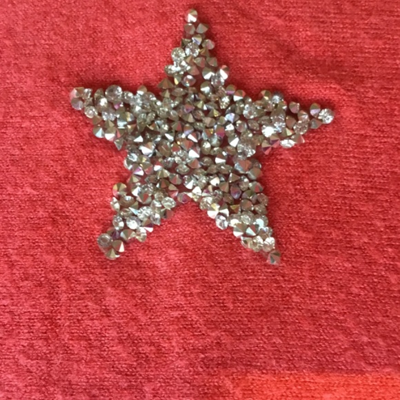 FESTIVE ⭐️ SWEATER - Picture 3 of 6